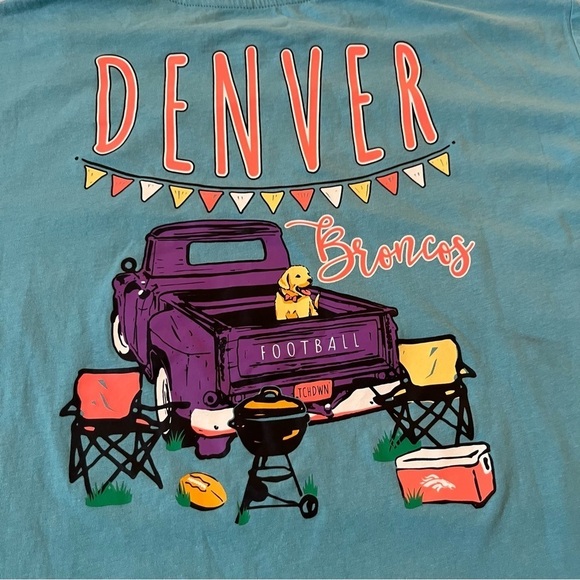 NFL Denver Broncos Football Short Sleeve T-shirt Size L - Picture 6 of 7